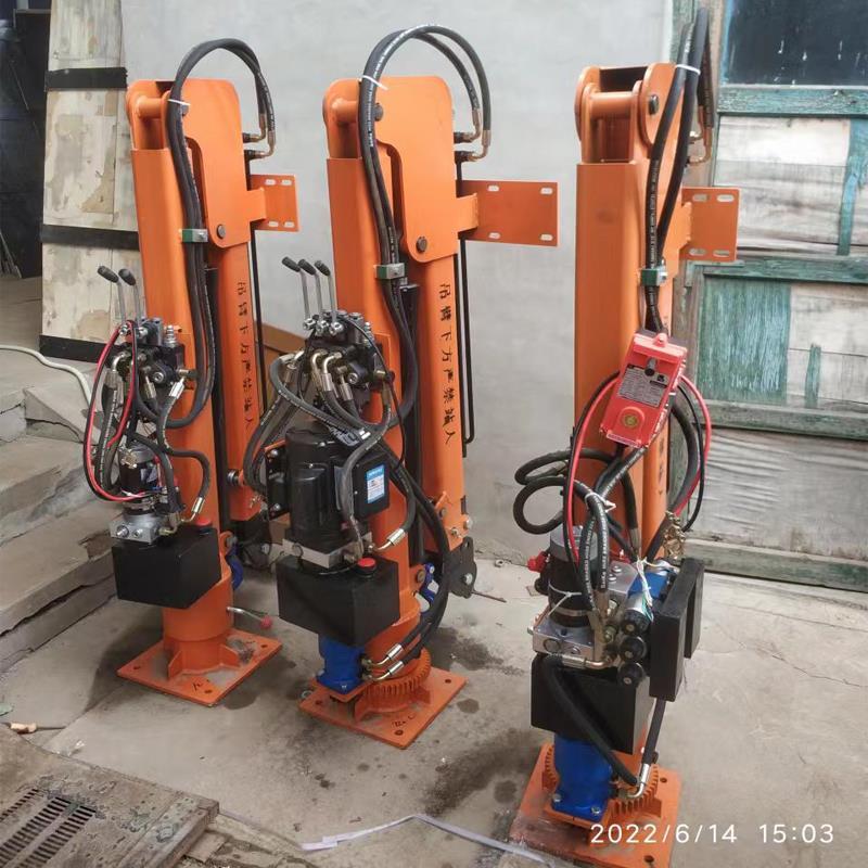 惠济区重汽蓝牌随车吊 3.2吨 国六动力强 液压驱动 农用自卸起重机